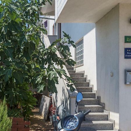 Apartmani Suzi PUY Exterior foto