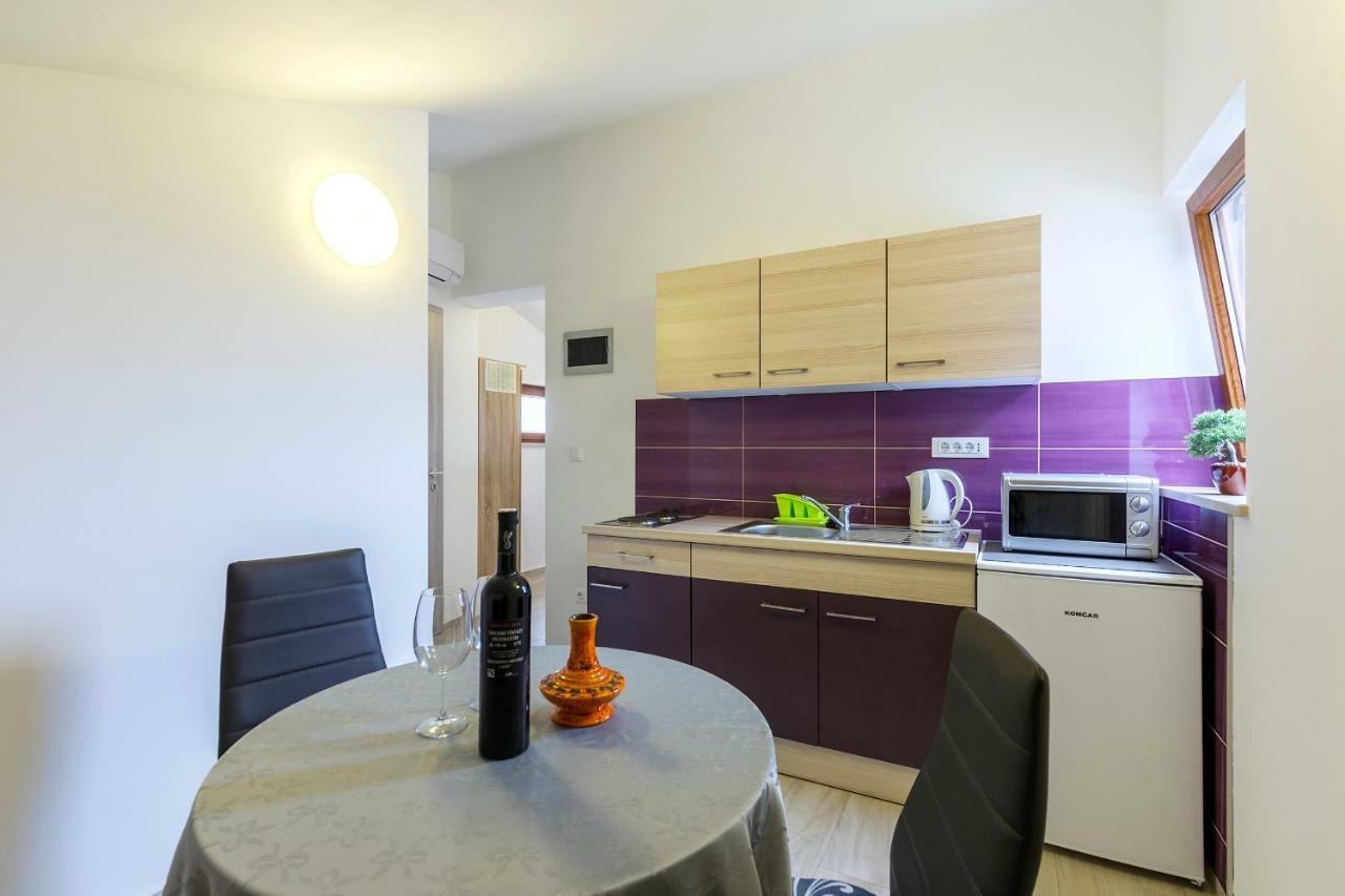 Apartmani Suzi PUY Exterior foto